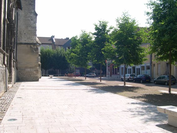  petite place